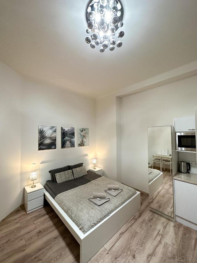 Tatra Luxury Apartments Boedapest Buitenkant foto